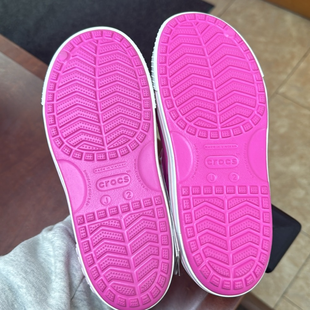 Crocs Pink Sandals - Picture 5 of 6